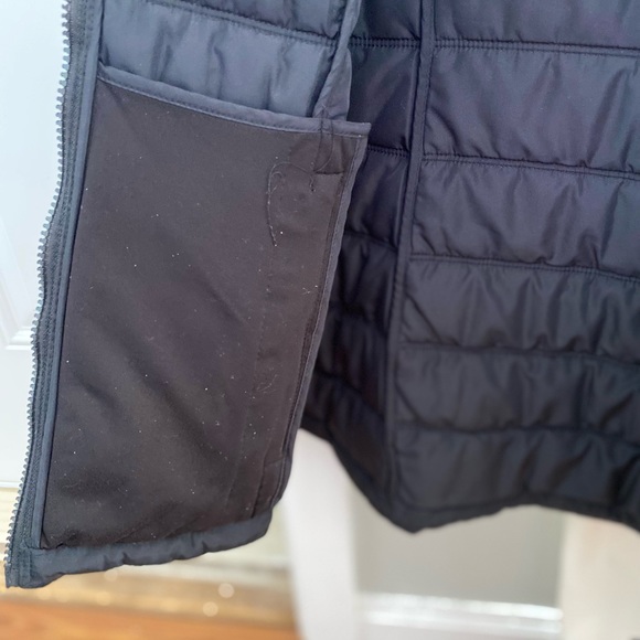 TOMMY HILFIGER VEST💙 - Picture 8 of 8